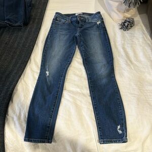 Paige distressed skinny stretch jeans size 26